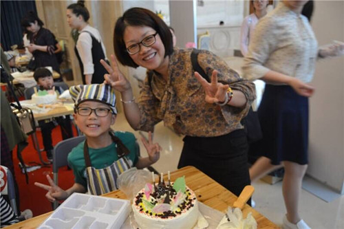 乐清天元广场举办亲子“蛋糕DIY”派对