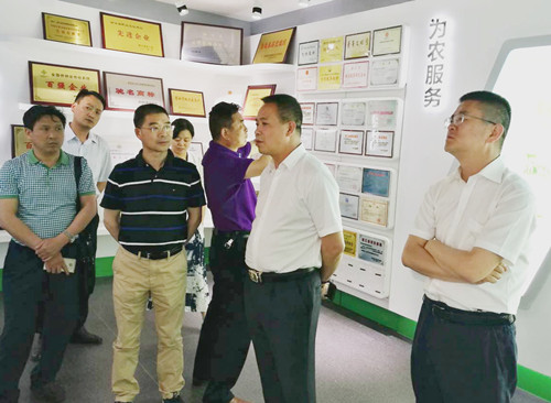 青海省供销社副主任白建生到访浙农