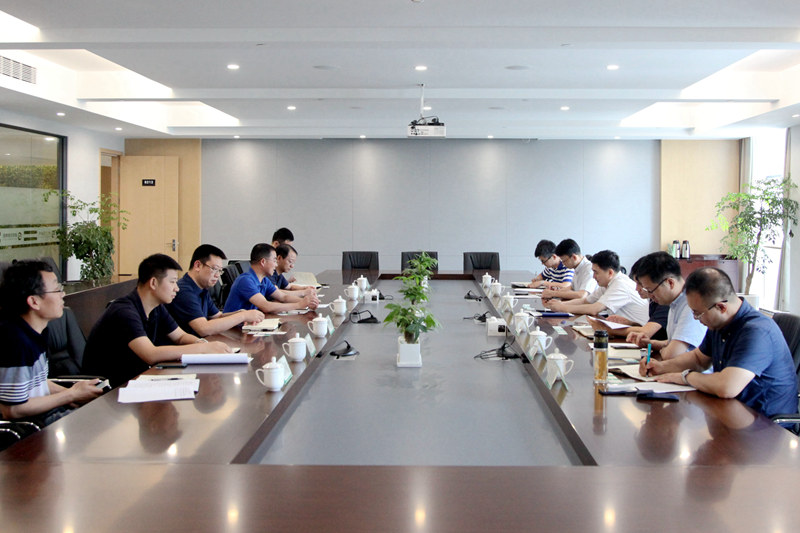 滨江区领导走访浙农：加强政企合作 实现互利共赢