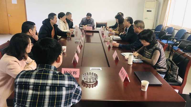 3、衢州惠多利座谈会_副本.jpg