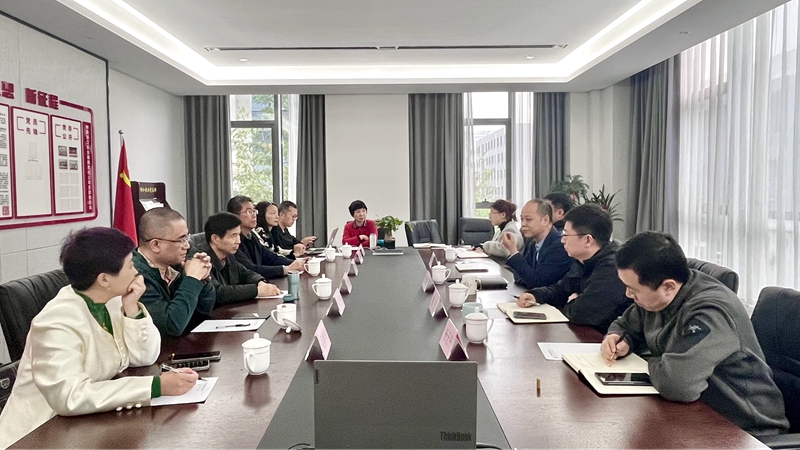 中国饭店协会会长陈新华、九成大厨总经理陈飞舟到访浙江农合