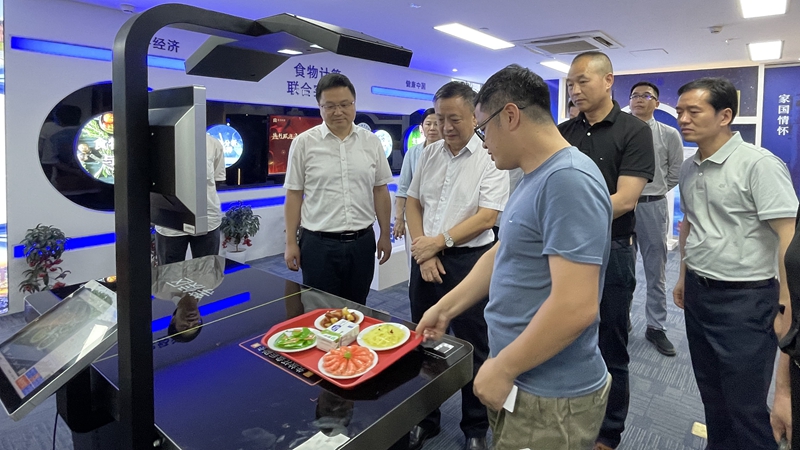 海南省科协主席史贻云一行到访浙农科创园
